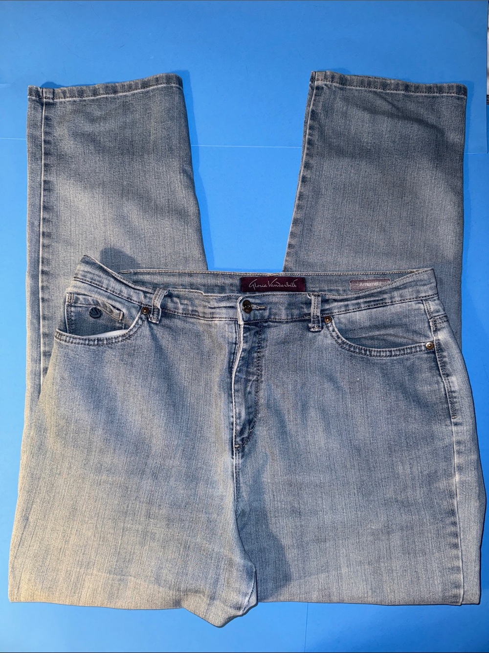 Gloria Vanderbilt Light Blue Straight Leg Jeans
